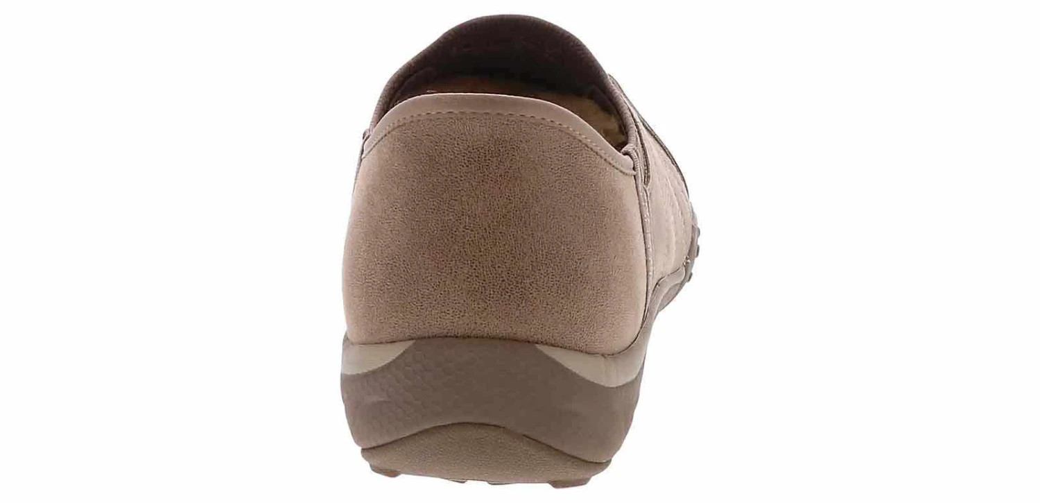 Skechers Slip-In Breathe Easy Women’s Wide-Width Casual Shoe 3 Skechers Slip-In Breathe Easy Women’s Wide-Width Casual Shoe - Image 3
